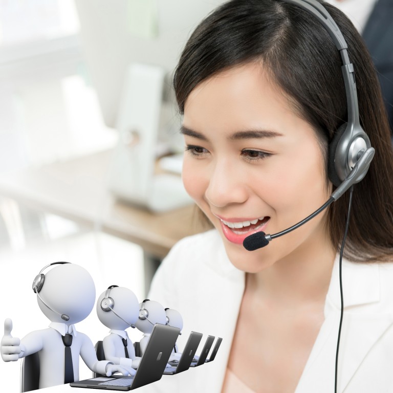 Virtual assistant vs. caller center: which one should you be outsourcing? Explore the range of pros, cons and business implications, then decide who to hire.